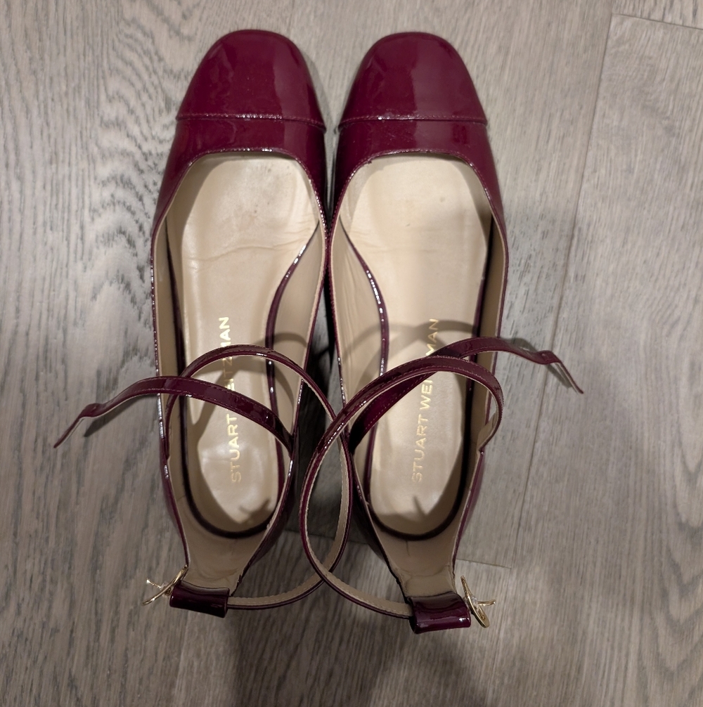 Stuart Weitzman Eden Strap Flat